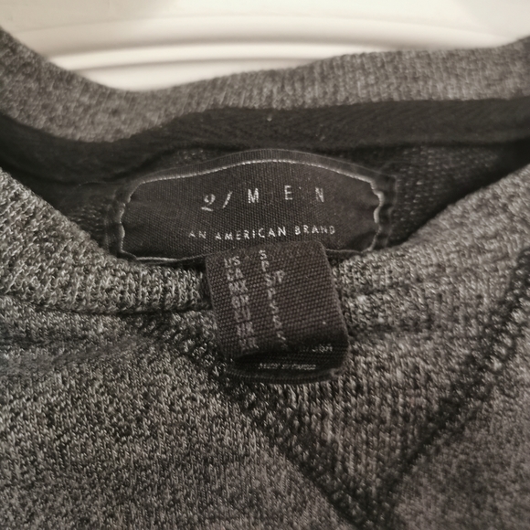 Men's Dark Grey Sweater - Picture 3 of 3
